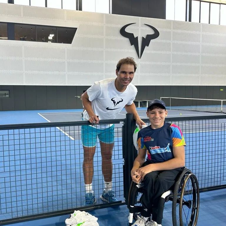 Maxi Taucher & Rafa Nadal bei der Trainingswoche in der Rafa Nadal Academy