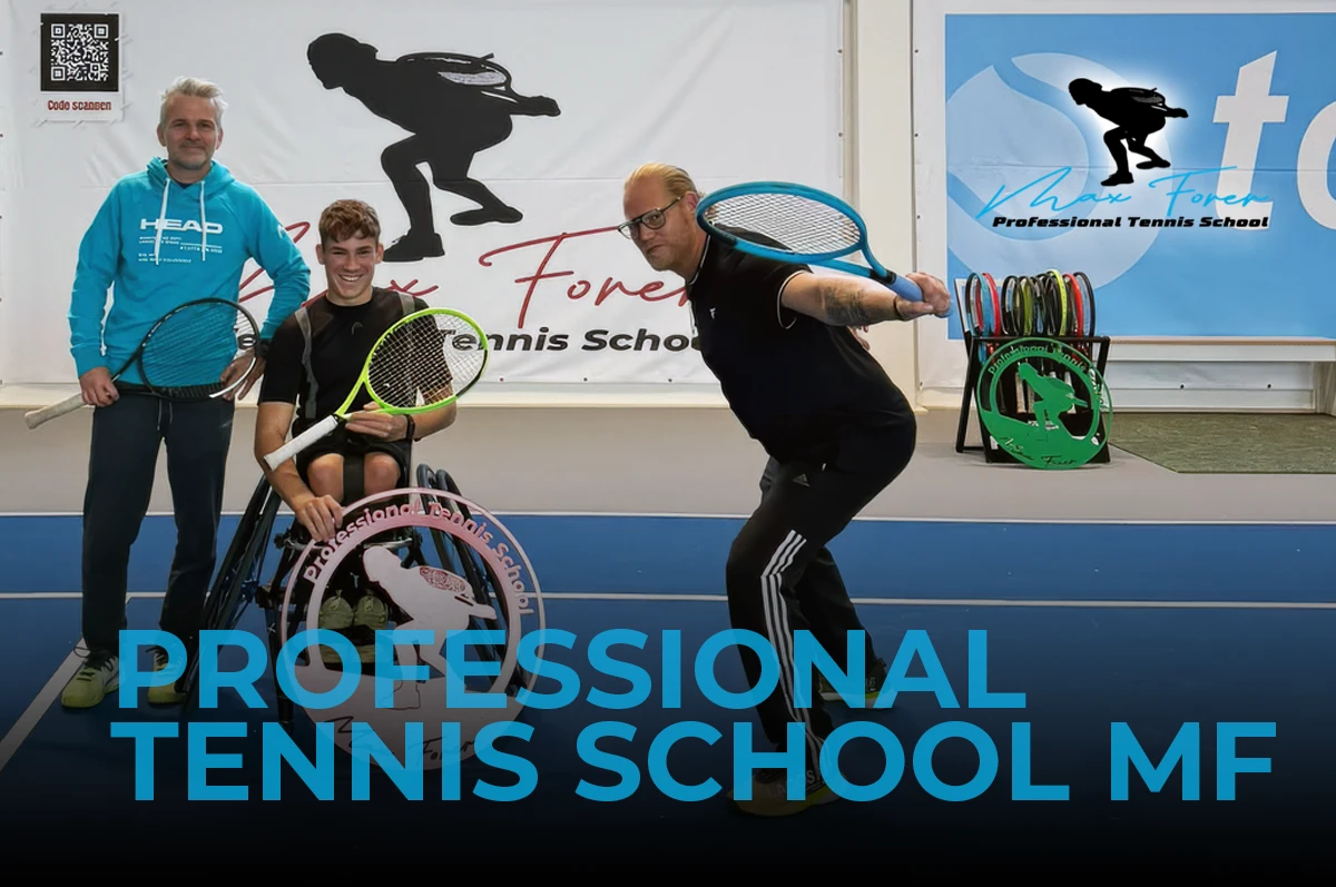 PROFESSIONAL TENNIS SCHOOL by Max Forer | NEW